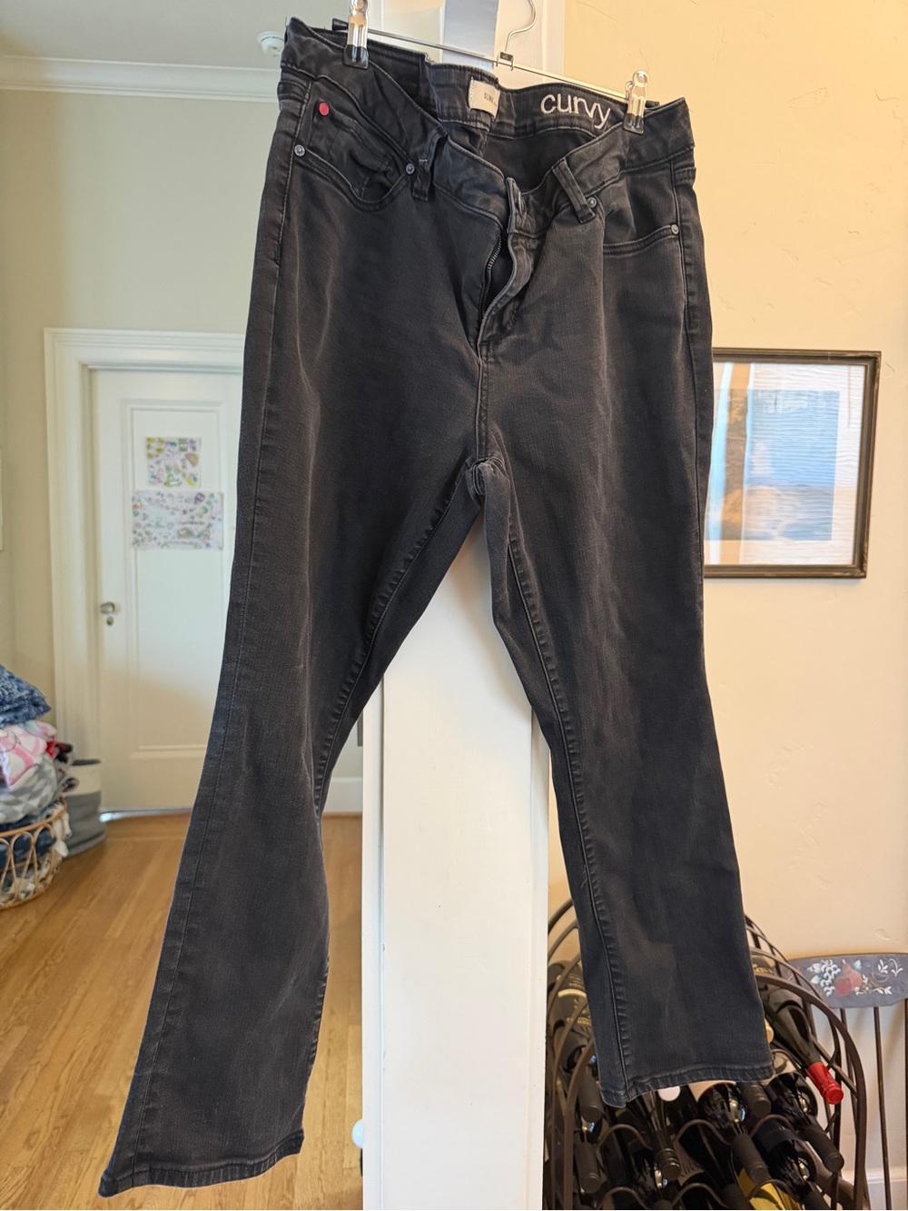 Curvy Black Relaxed Women's Jeans